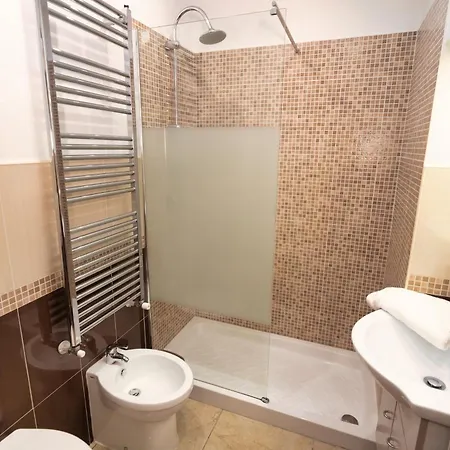 Appartamento Sermoneta - Vicino Stazione Fs - Warm Monticchio (Lazio)